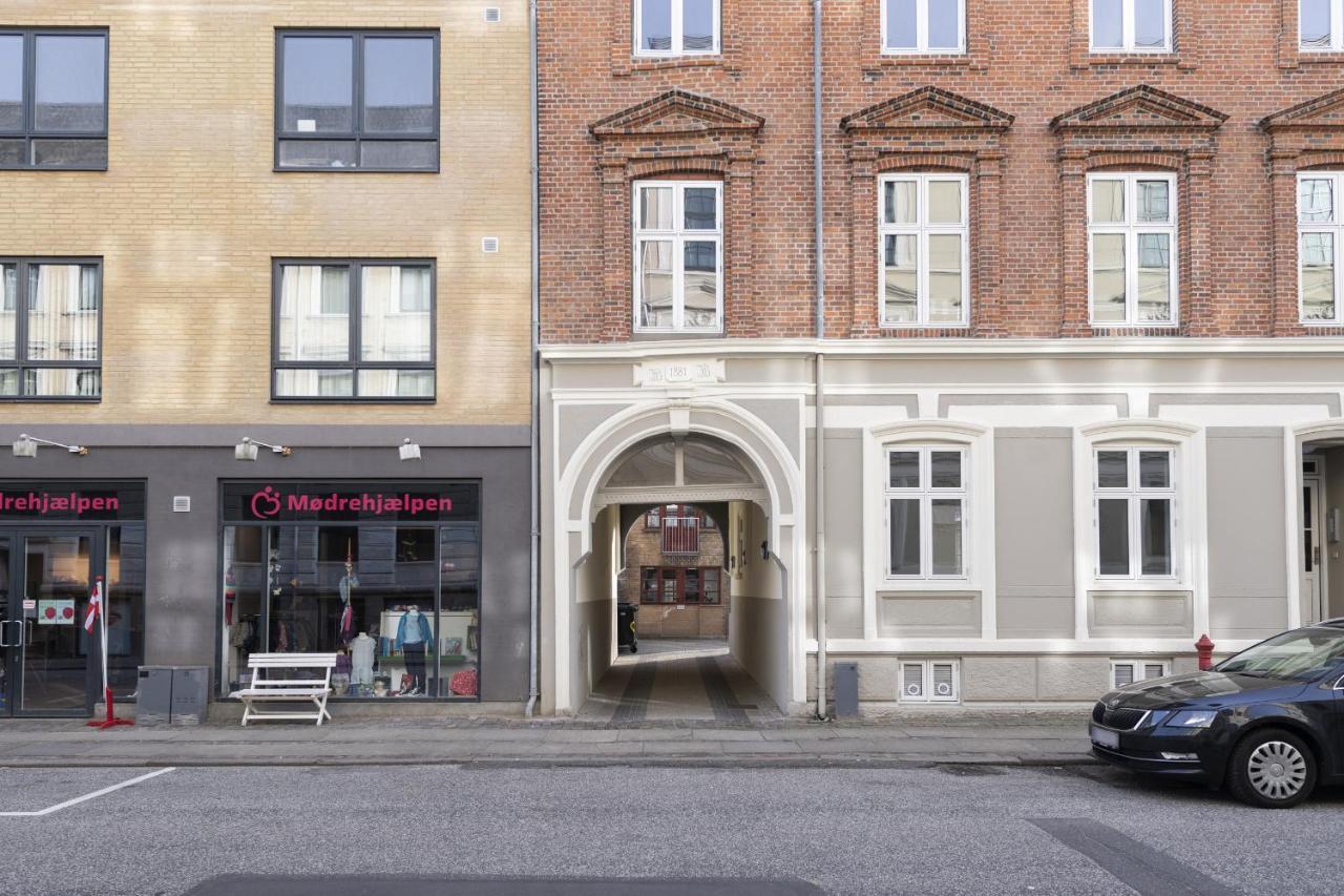 Aday - Apartment Suite 1 Aalborg Center Εξωτερικό φωτογραφία